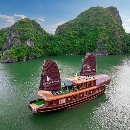 Sunlight Boutique Cruise - Cat Ba Island 호텔 하롱 외부 사진