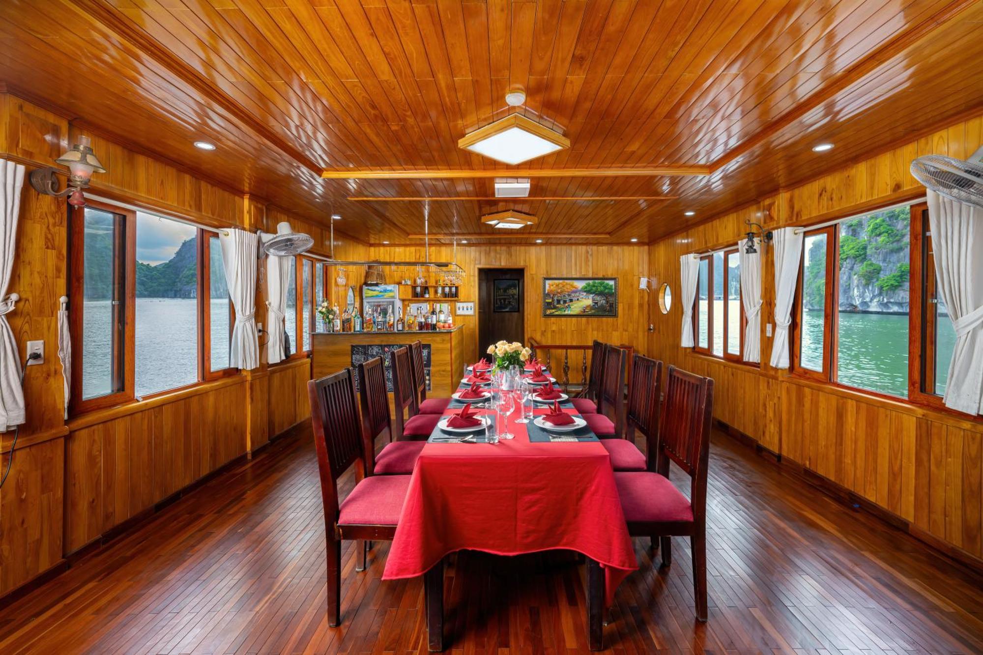 Sunlight Boutique Cruise - Cat Ba Island 호텔 하롱 외부 사진
